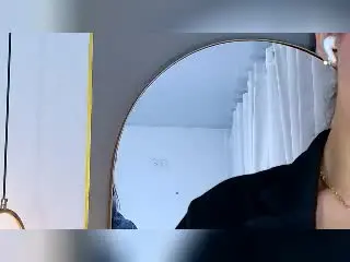 Xlovecam Free Live Porn of AliceCoolenk
