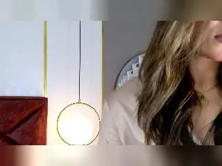 Xlovecam Live Sex Cam of AliceCoolenk