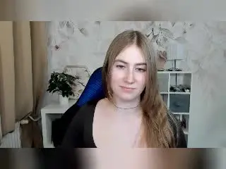 Xlovecam Watch Live Sex Cams of MeganCandy