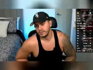 Xlovecam Nude Webcam of OwenPierce
