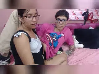 Xlovecam Adult Video Chat of NatalyAndJhonyHorny