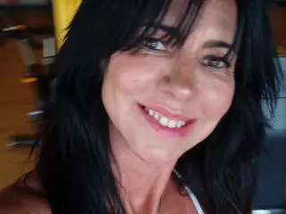 Xlovecam Live Porn of MilfCaliente