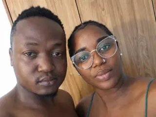 Xlovecam Adult Video Chat of KeishaKeith