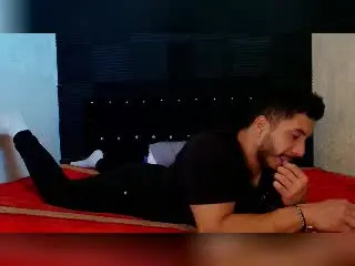 Xlovecam Free Live Porn of ZaneMaverick