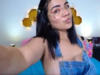 Xlovecam Best Webcam of MistressCandy