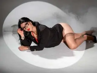 Xlovecam Free Live Porn of ZarayFeet