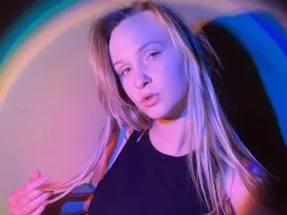 Xlovecam Nude Webcam of FlyFreedom