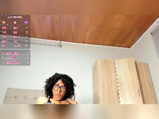 Xlovecam Private Sex Chat of CamilleCedrik