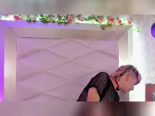 Xlovecam Live Sex of DannyRouds