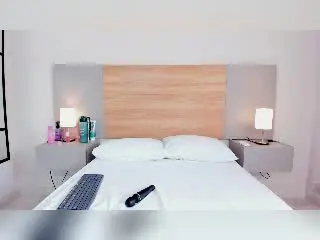 Xlovecam Live Sex of EmmaEstreilla