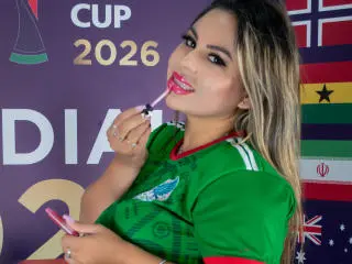 Xlovecam Best live sex cam show of LiaAdams