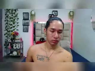 Xlovecam Adult Webcams of MollyXDamiam