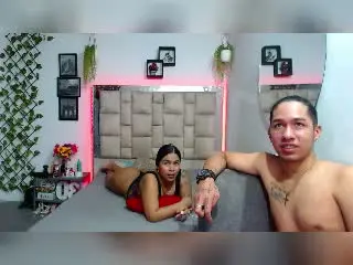 Xlovecam Sex Cam of MollyXDamiam