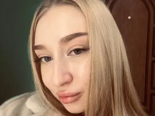 Xlovecam Sex Cam of JoetteShigeta