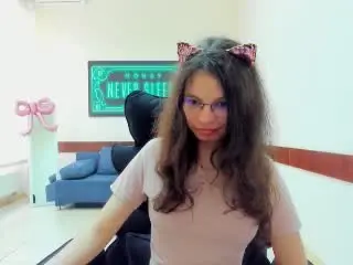 Xlovecam Live Sex of VikkiRi