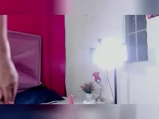 Xlovecam Live Sex of ZoeHotMoretti